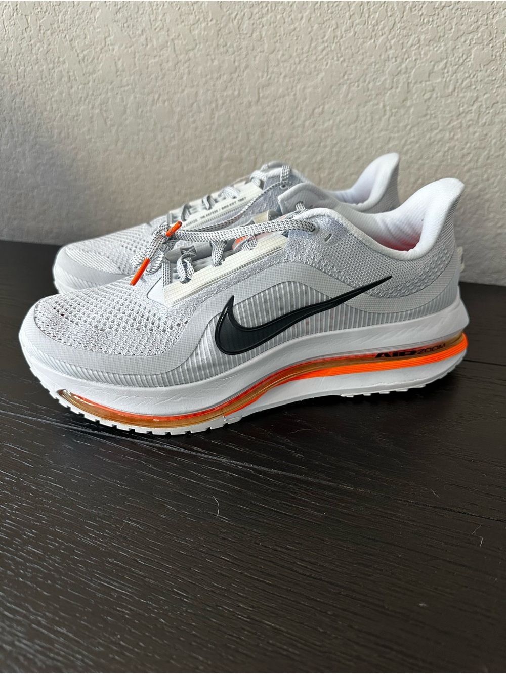 Nike Pegasus Premium Men’s running shoes football grey with orange size 11